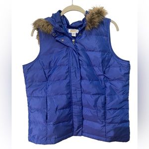 Talbots  vest with fur on hood. Size X